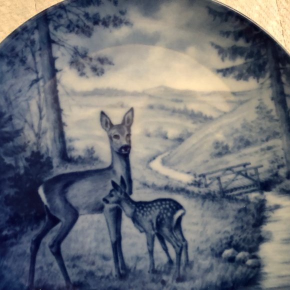 1976 Berlin Design Mother's Day Plate Genuine Blue China Limited Edition Germany - Picture 3 of 5